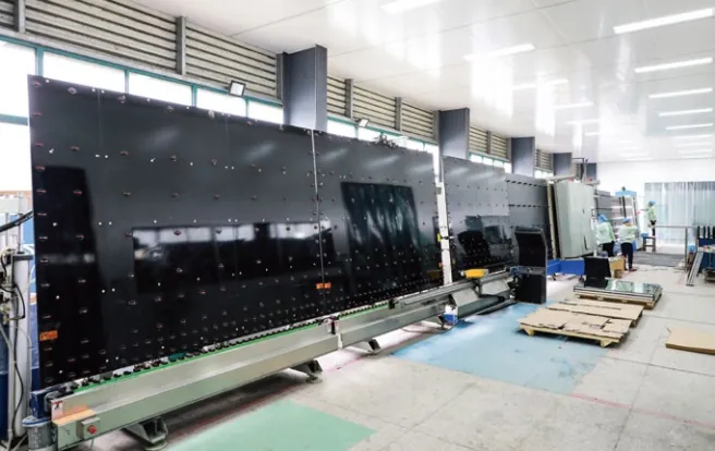 Glass-processing production line at a Linsen factory